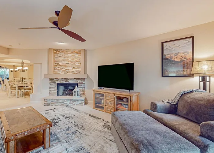 A Place Amidst The Mountains * Scottsdale